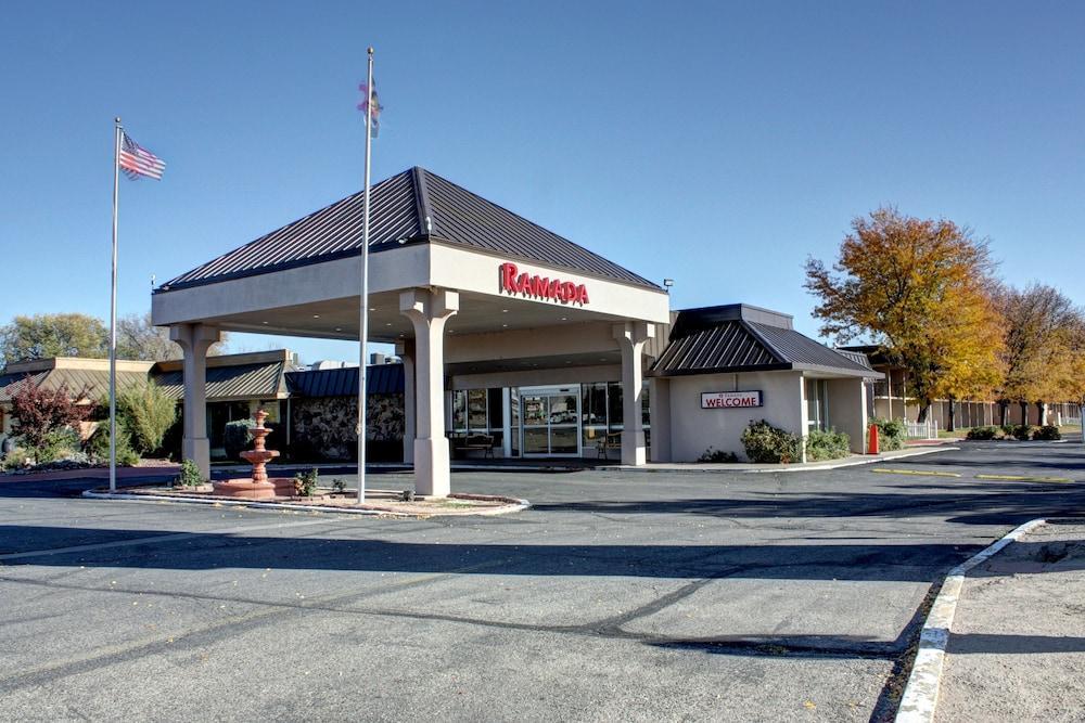 Ramada By Wyndham Grand Junction Hotell Eksteriør bilde