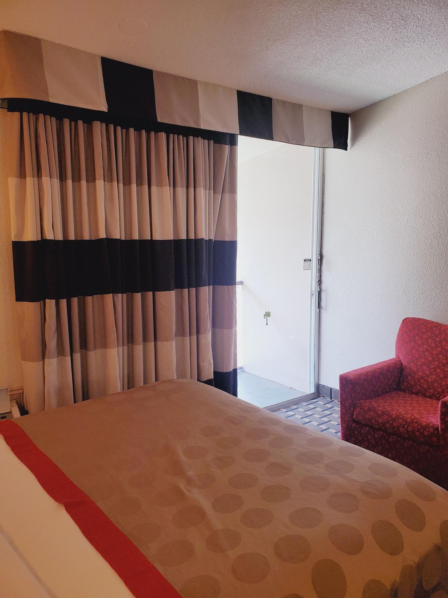 Ramada By Wyndham Grand Junction Hotell Eksteriør bilde