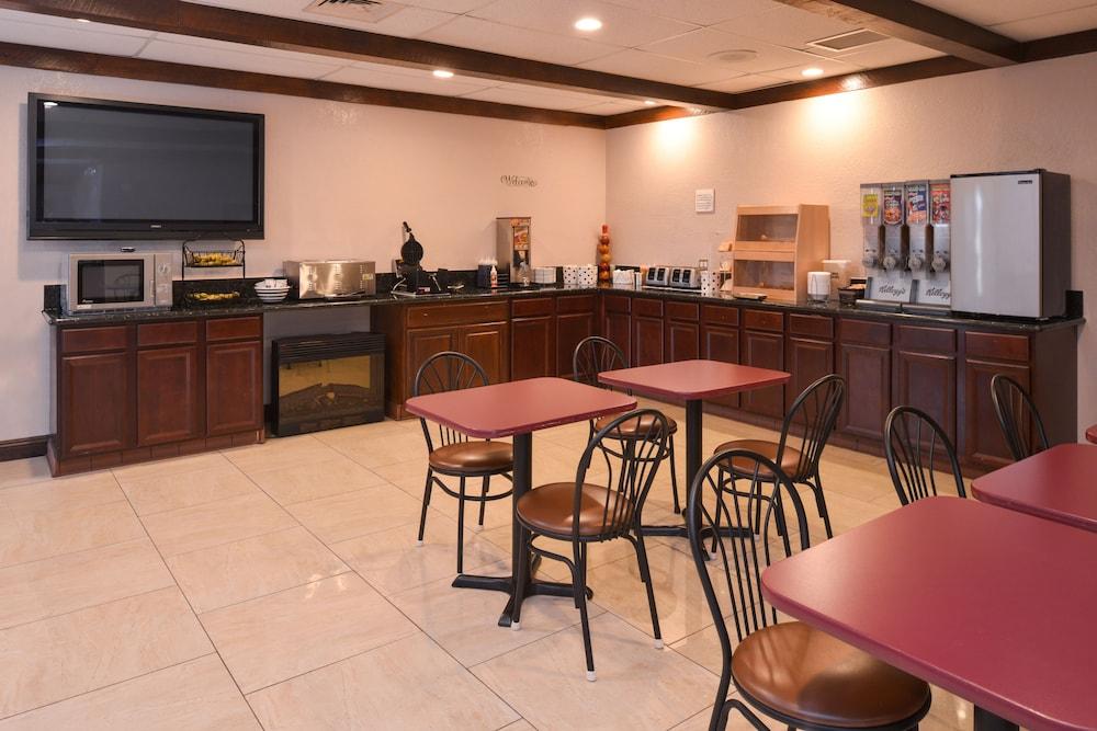 Ramada By Wyndham Grand Junction Hotell Eksteriør bilde