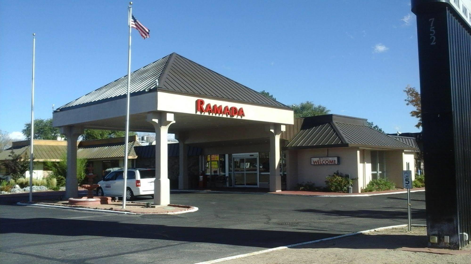 Ramada By Wyndham Grand Junction Hotell Eksteriør bilde